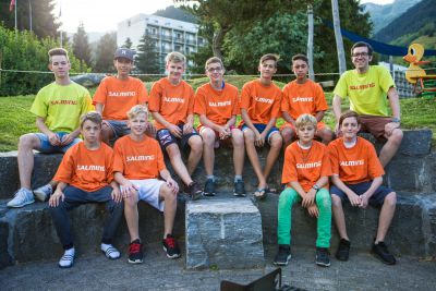 00Gruppen 19 Sonntag Unihockey Camp Disentis 2016
