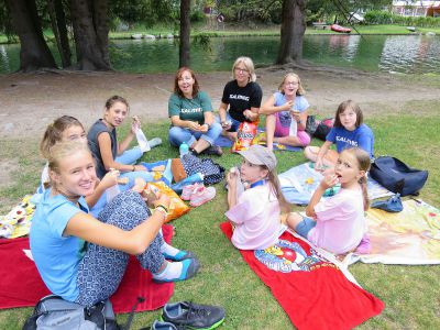 03Dienstag 2015 Dienstag 176